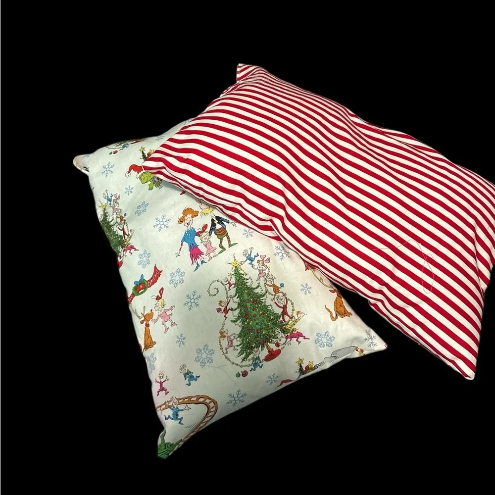 2 PURSE/ CAR Festive Holiday Pillows - Red Striped and Grinch